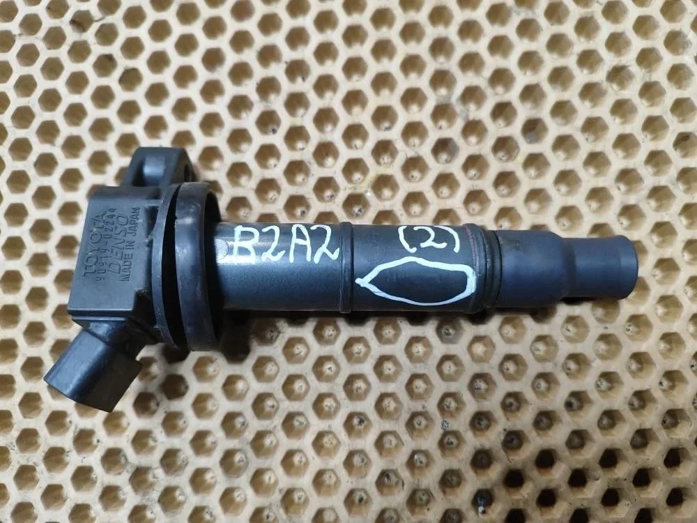 Б.у. катушка зажигания TOYOTA RAV4 ACA20 TOYOTA RAV4 ACA20 2.0 2003