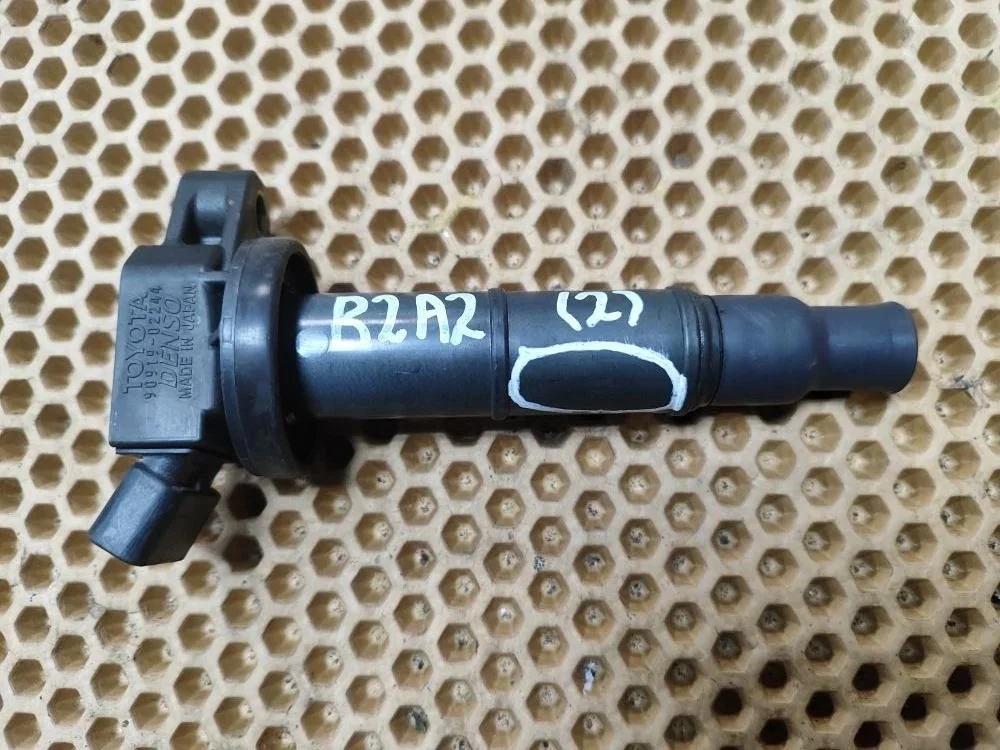 Б.у. катушка зажигания TOYOTA RAV4 ACA20 TOYOTA RAV4 ACA20 2.0 2003