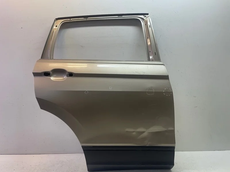 Дверь Volkswagen Tiguan 2016-2024