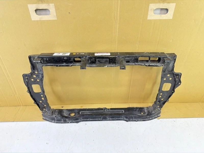 Панель передняя (телевизор) Kia Rio 2017-2024