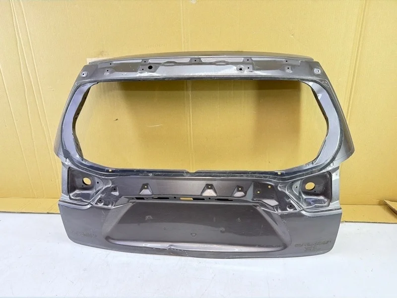Крышка багажника Mitsubishi Outlander 2005-2012 XL