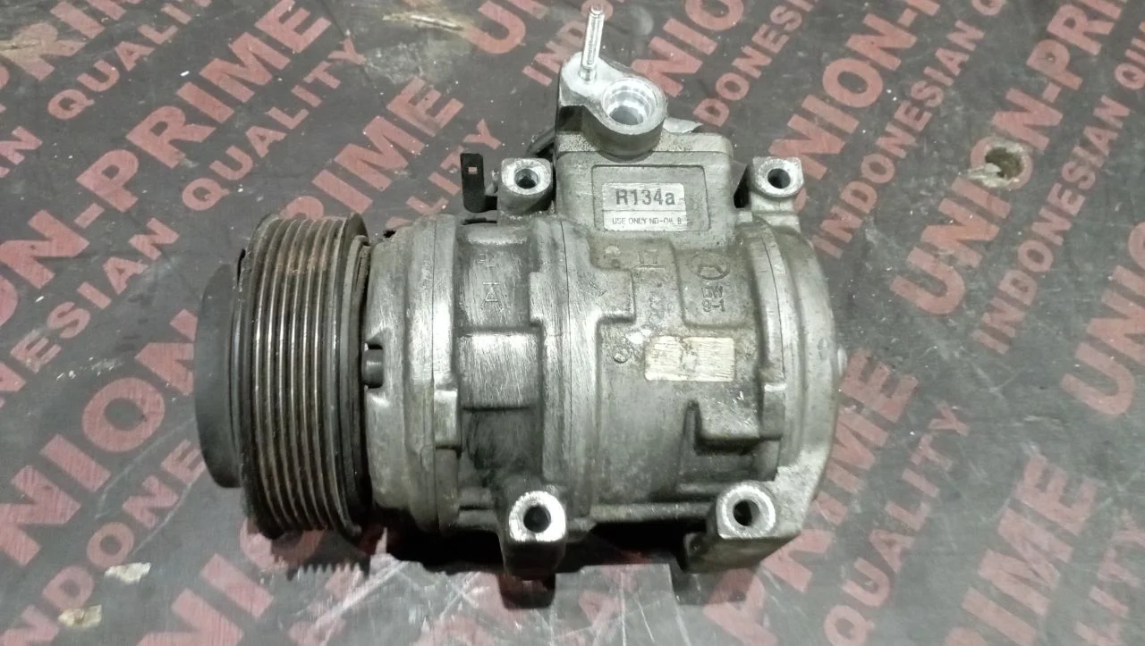 Компрессор кондиционера 1625023500 Kia Sorento 1 2.5 Дизель