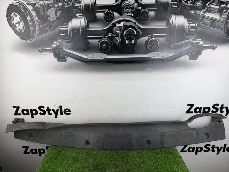 Пыльник бампера средний nissan Navara 2008 D40