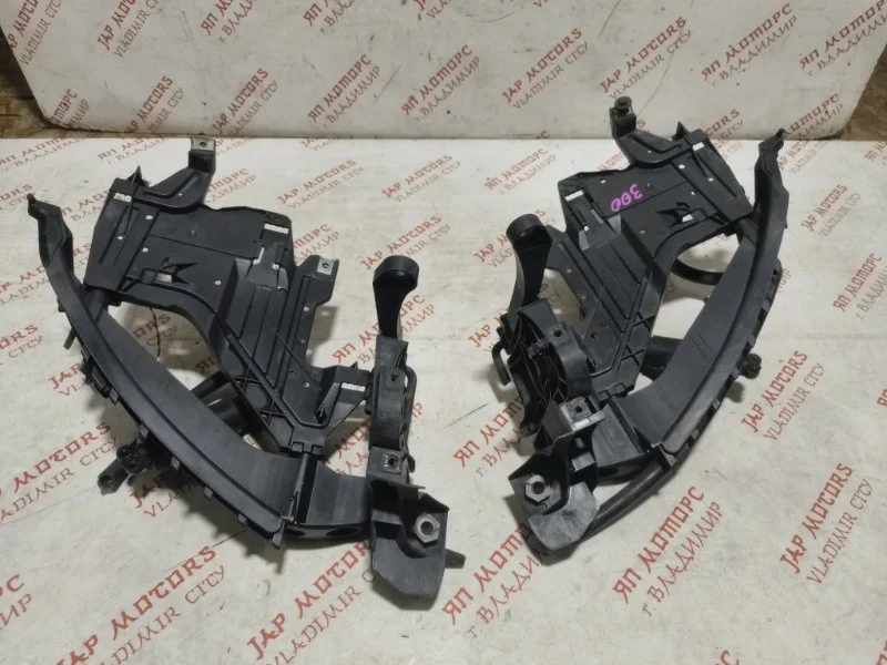 Крепление фары Audi A4 B8 УНИВЕРСАЛ CDH 2008