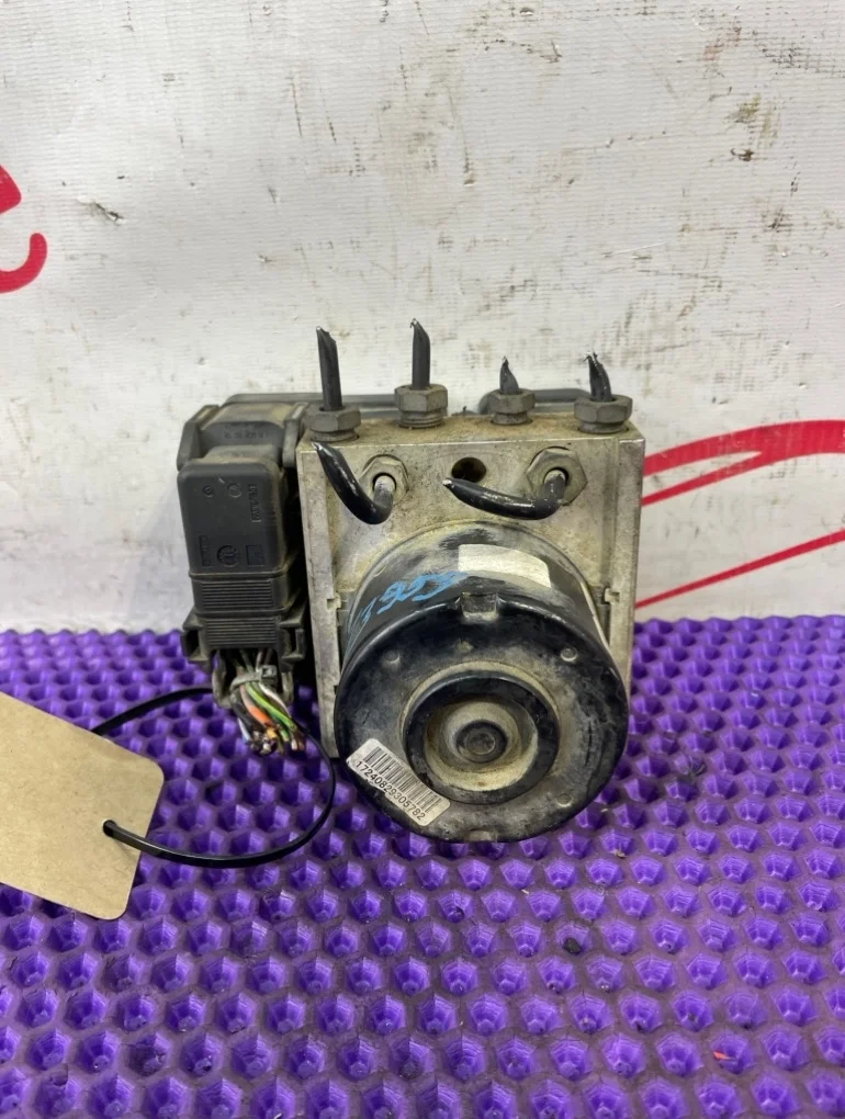 Блок ABS Ford Fusion 1