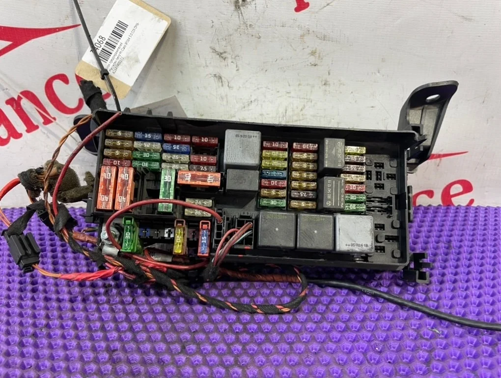 Блок предохранителей Mercedes-benz M-Class W164  3.0 CDI OM642