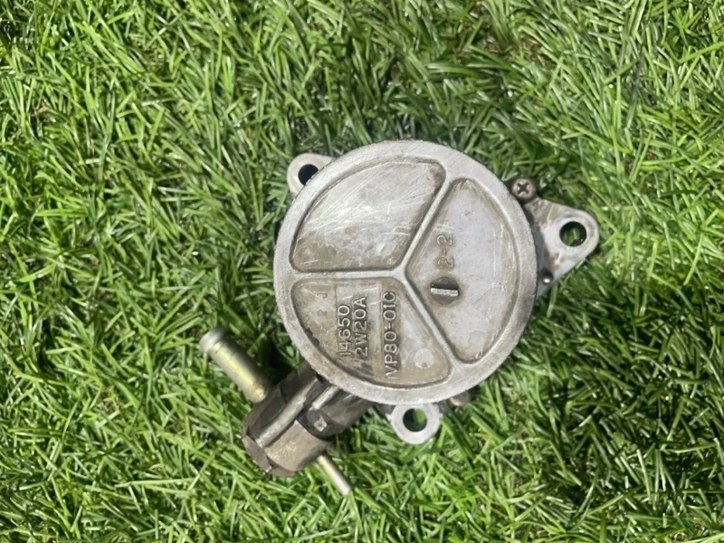 Вакуумный насос Nissan Patrol 2002 146502W202 Y61 ZD30DDTI