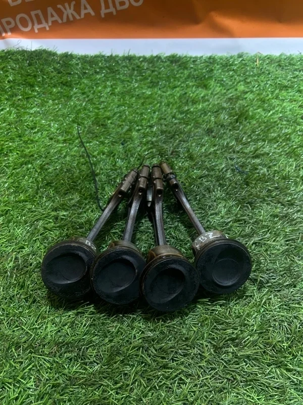 Шатун Skoda Octavia 2009-2015 03F107065A CBZB