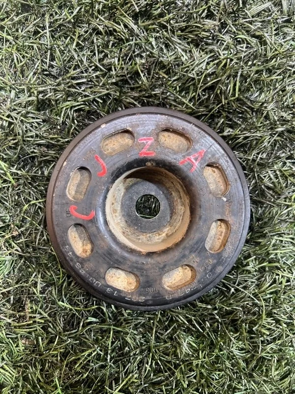 Шкив коленвала Skoda Octavia 2012-2015 04C105243D CJZA