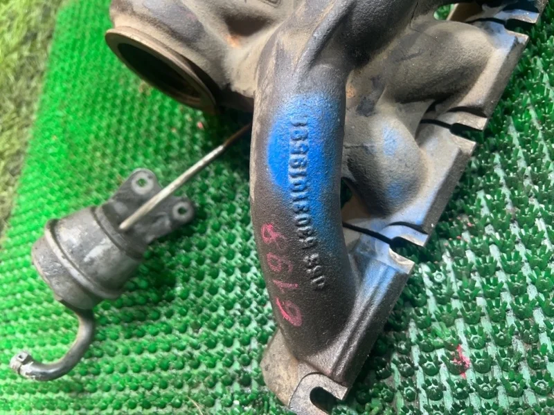 Выпускной коллектор Volkswagen Passat 2012 53031019591 B7 CDA