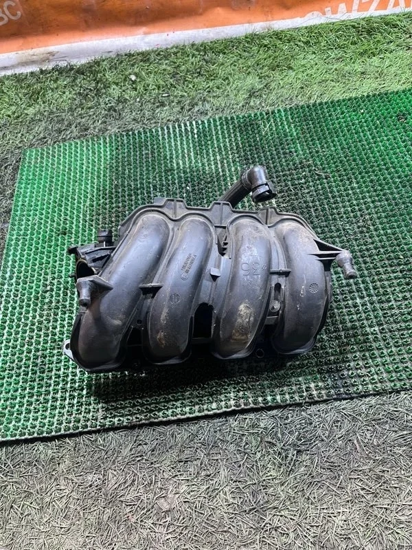 Впускной коллектор Peugeot 308 V752817280 EP6