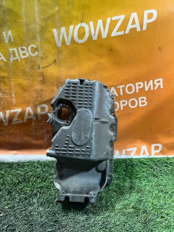 Масляный поддон Volkswagen Jetta 03C103603T CAXA