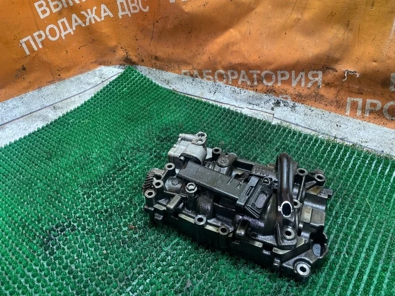 Масляный насос Volkswagen Amarok 2018 03L103295E CSHA