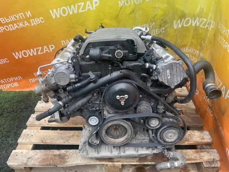 Двигатель Audi Q5 2015 06E100035 CHV