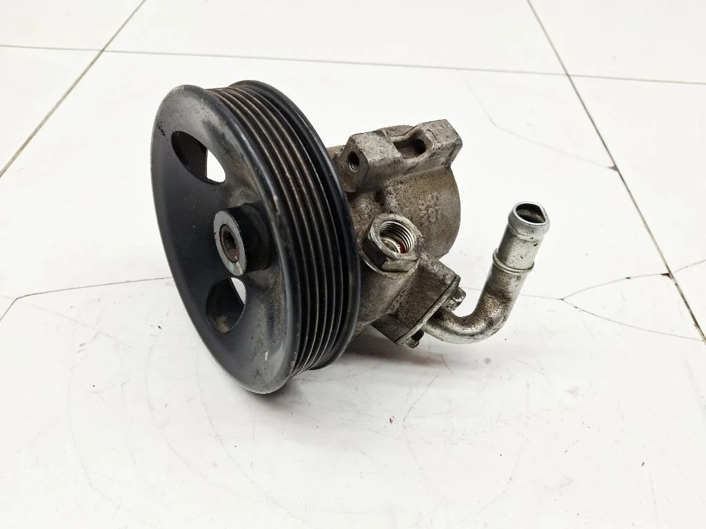 Насос гидроусилителя Opel Antara C105, C145