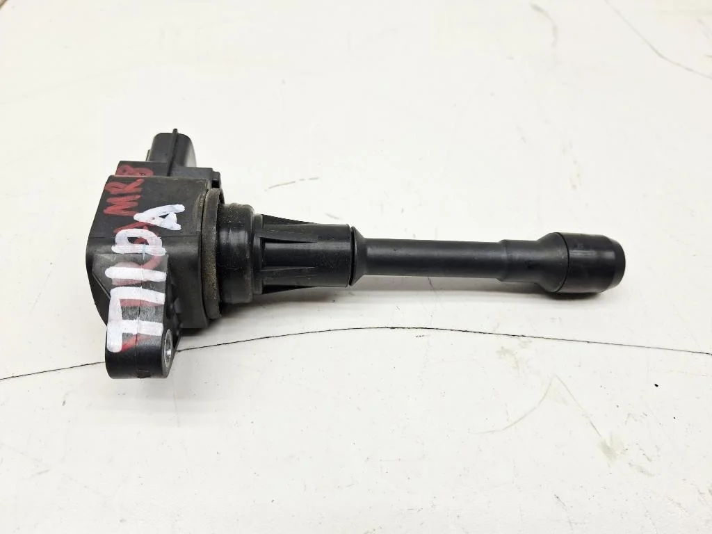 Катушка зажигания Nissan Tiida C11