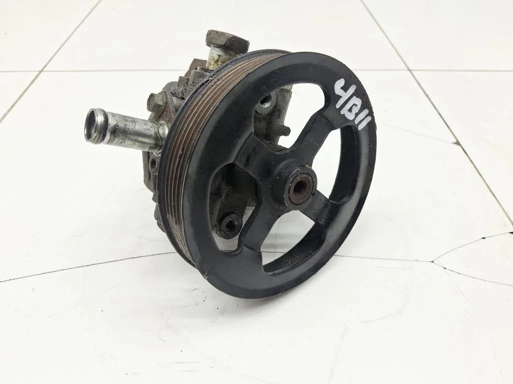 Насос гидроусилителя Mitsubishi Outlander 2 CW