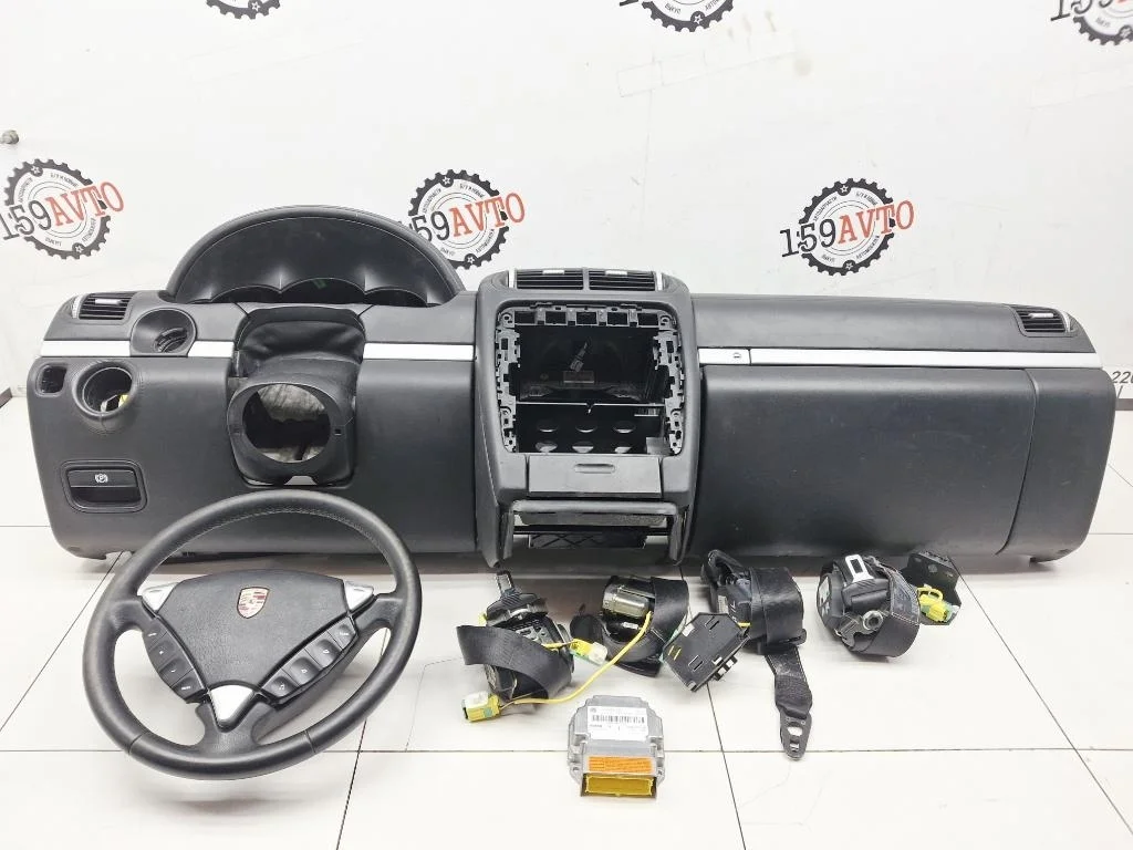 Торпедо Porsche Cayenne 1 2007 957