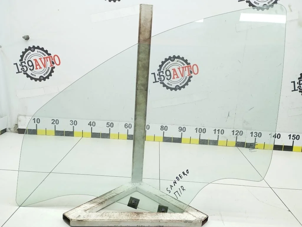 Стекло двери передней правой Renault Sandero 1 2014 BS