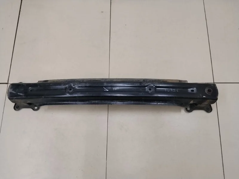 Усилитель бампера передний Лада Веста