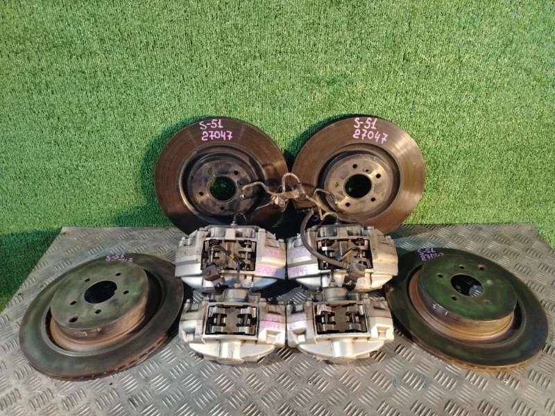 Комплект суппорта и диски Infiniti Infiniti FX S51 QX70 Sport S51 41001EJ20A, передний правый