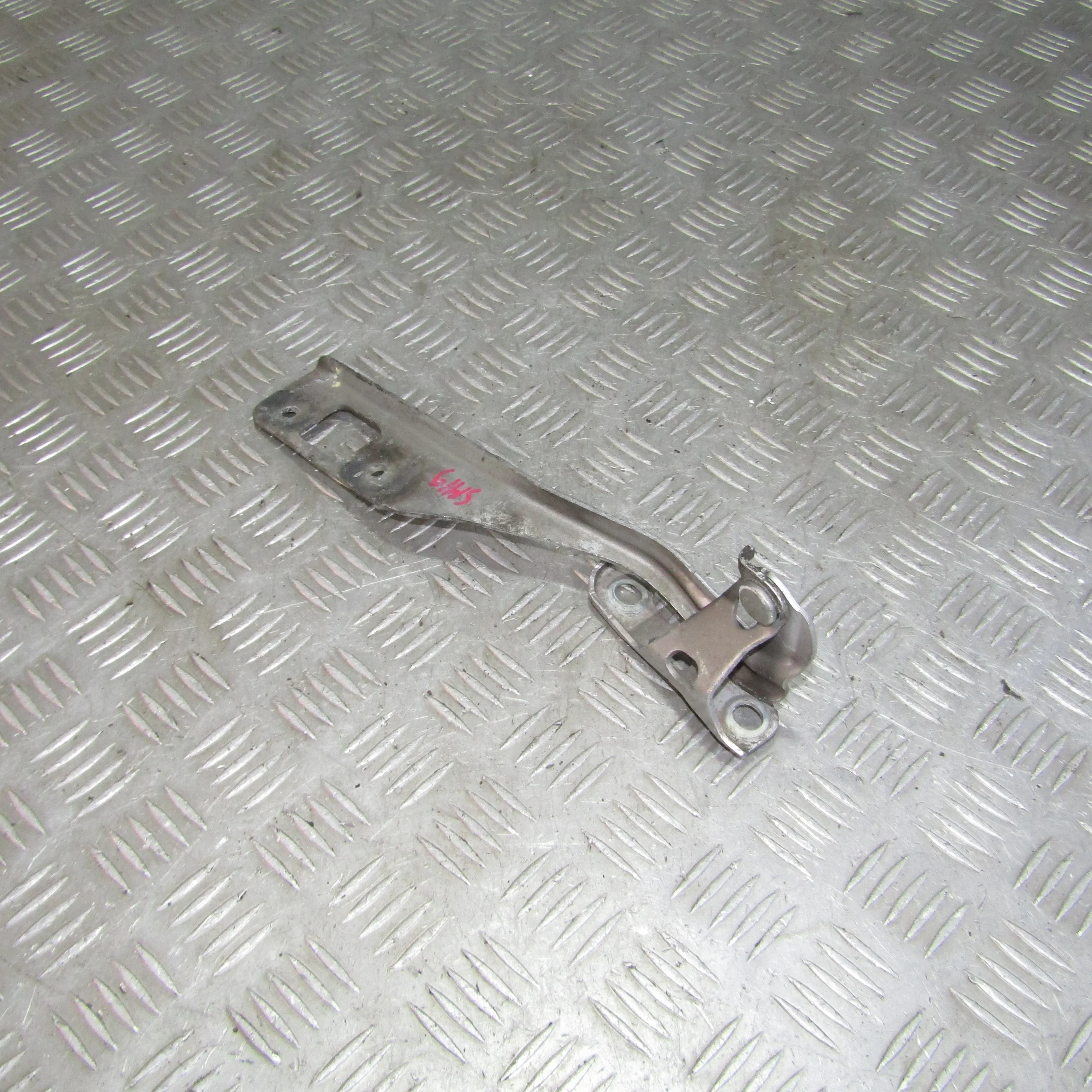 Петля капота правая HONDA Civic VIII (2005—2009)