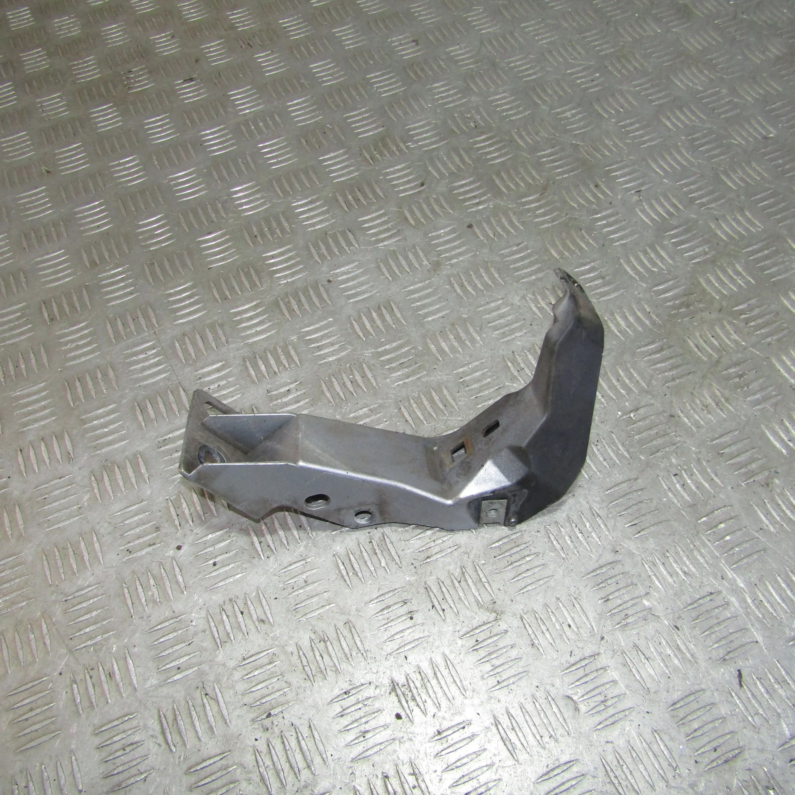 Кронштейн фары левый JAGUAR XF I рестайлинг (2011