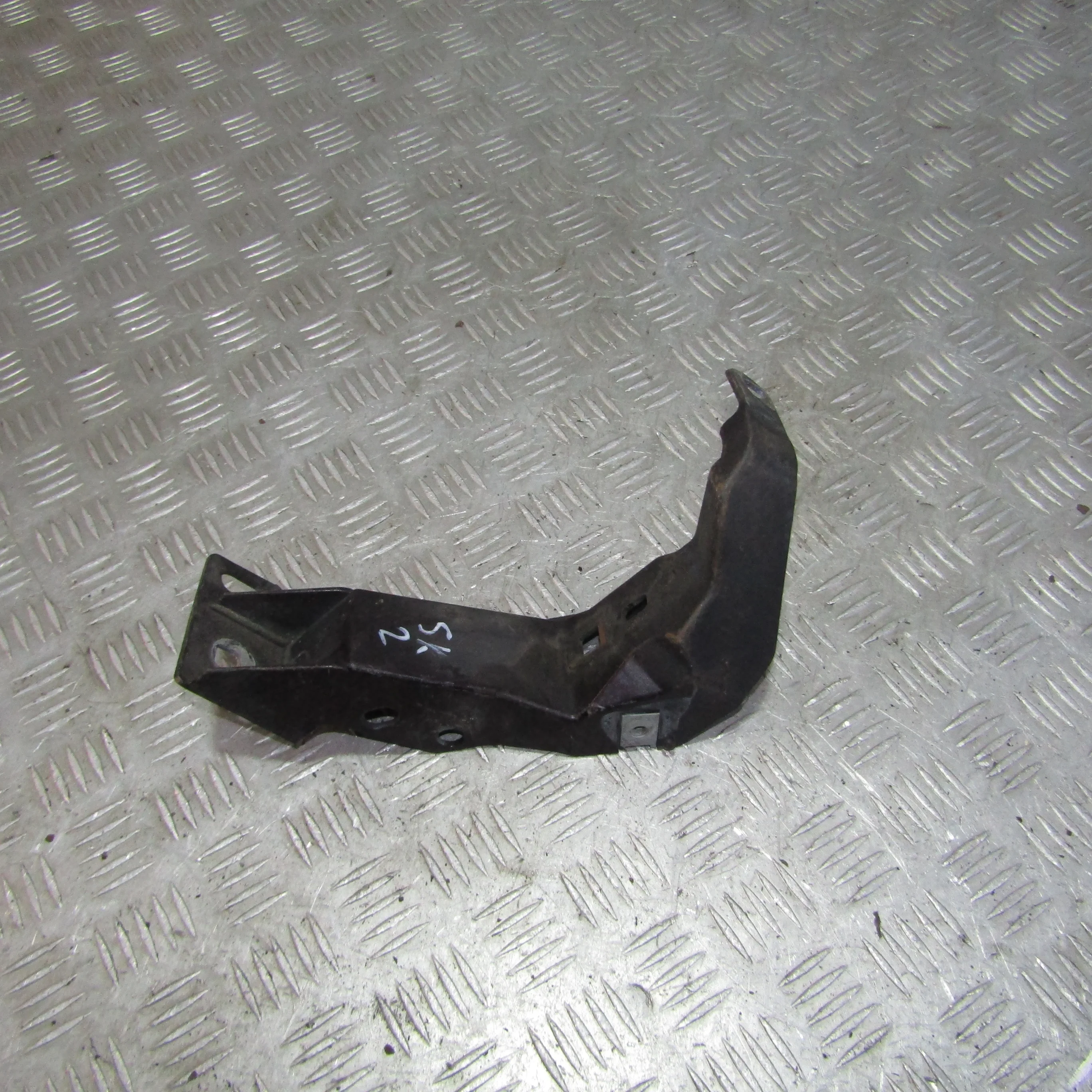 Кронштейн фары левый JAGUAR XF I рестайлинг (2011