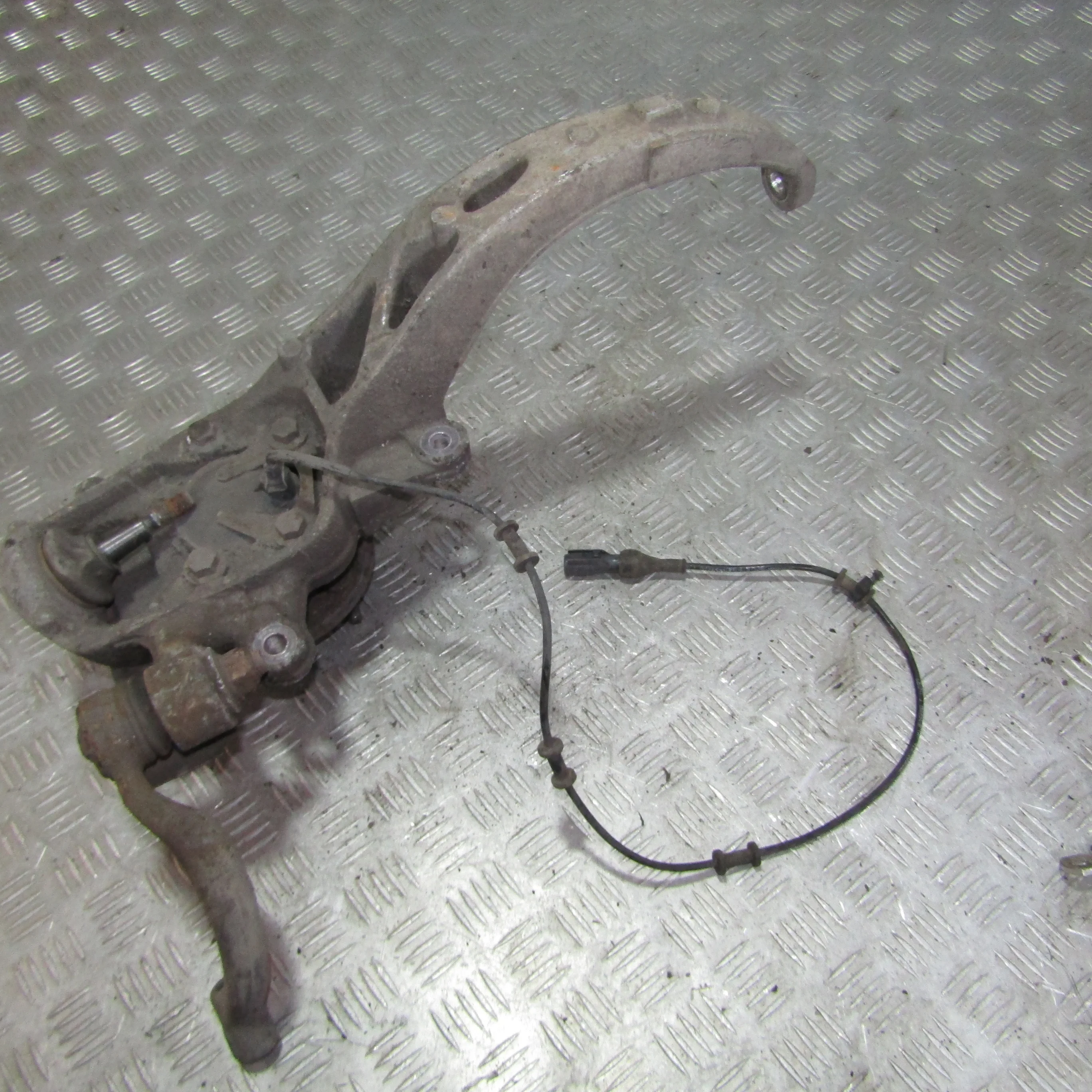 Датчик ABS передний JAGUAR XF I рестайлинг (2011—