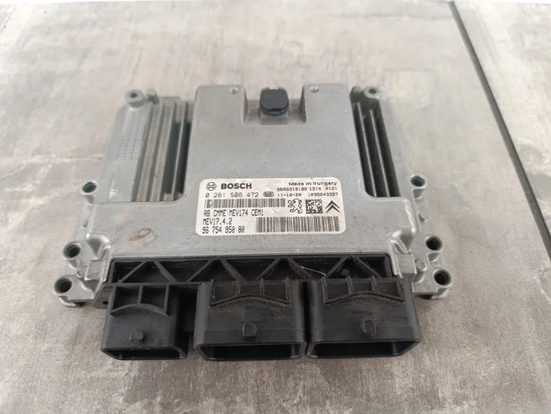 Блок управления двигателем Citroen DS3 2012 SA