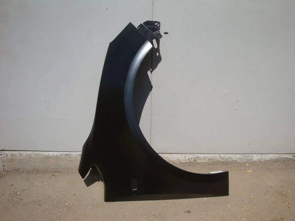 Крыло переднее правое новое GM Опель Астра J GTC