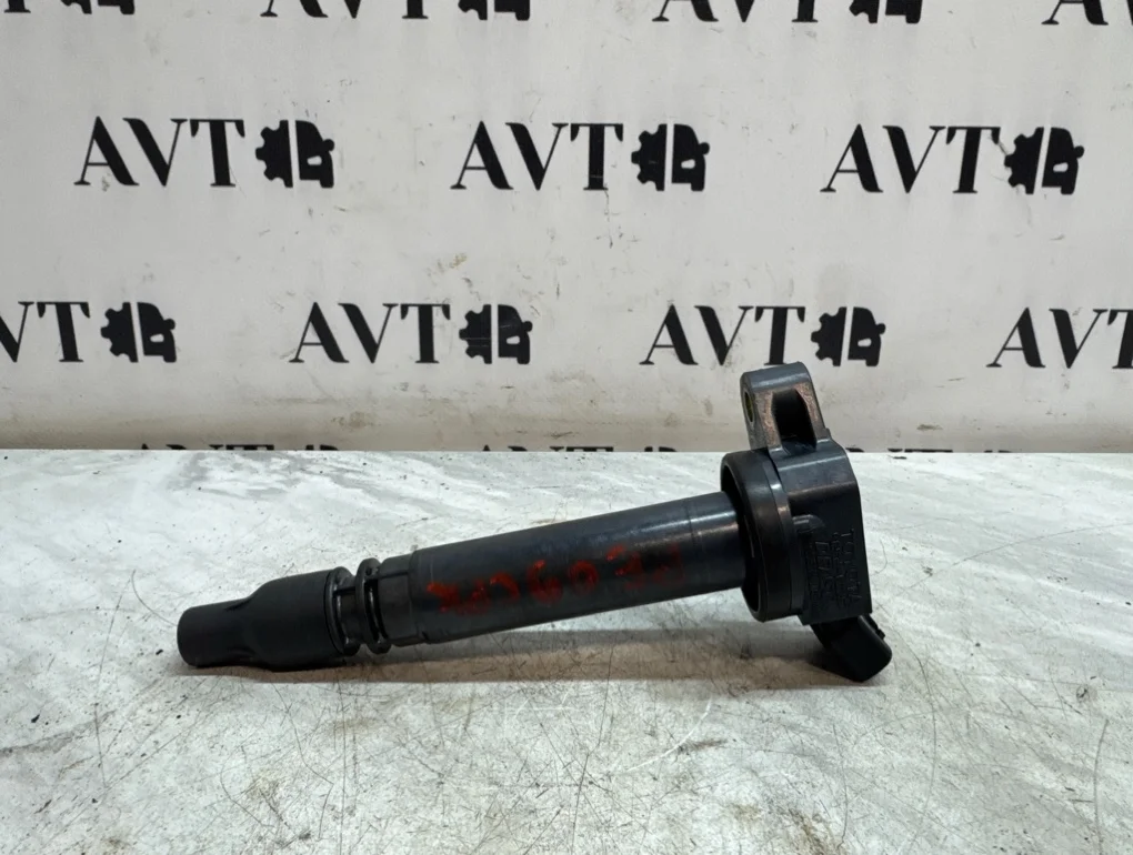 Катушка зажигания Toyota Yaris 1NR-FE