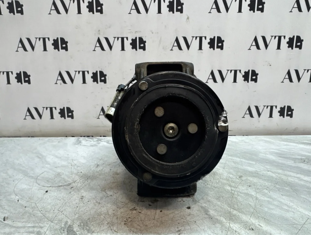 Компрессор кондиционера Opel Zafira B Z18XER