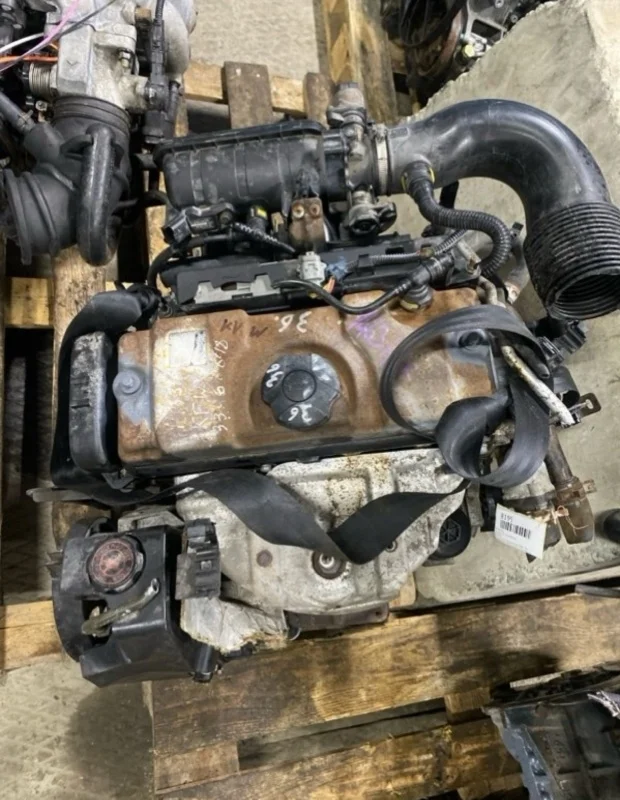 Двигатель Peugeot 206 0135CW KFW