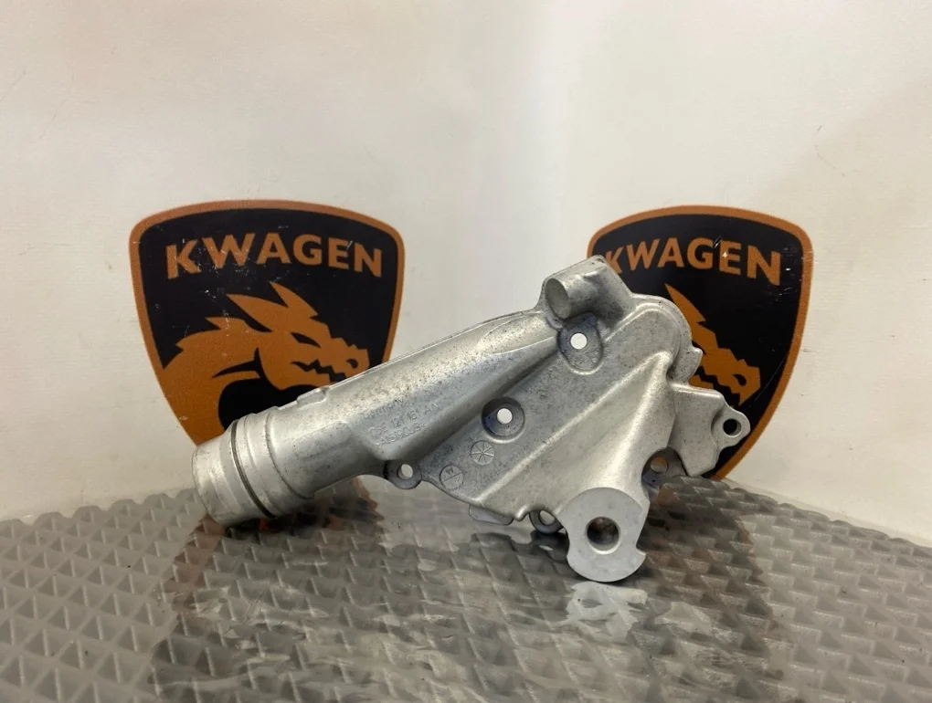 Фланец системы охлаждения Audi A7 2012 4G