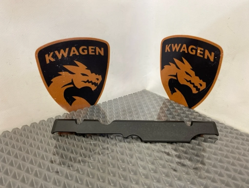 Декоративная крышка двигателя Audi A6 2011 C7