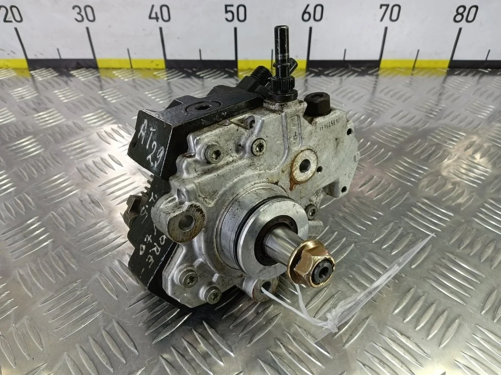 Насос топливный (БЕНЗОНАСОС) Kia SORENTO I (2002—