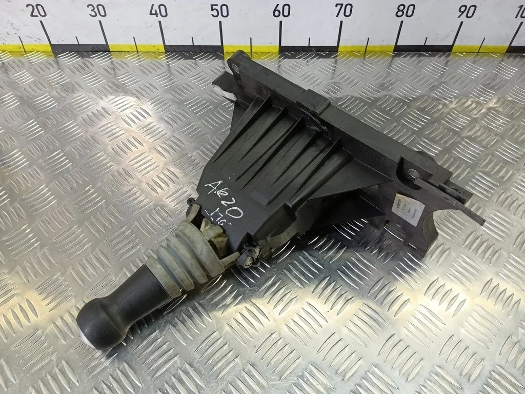 Кулиса (Механизм выбора передач) MITSUBISHI COLT