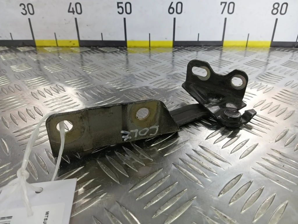 Петля капота левая MITSUBISHI COLT Z30 (2002—2012)