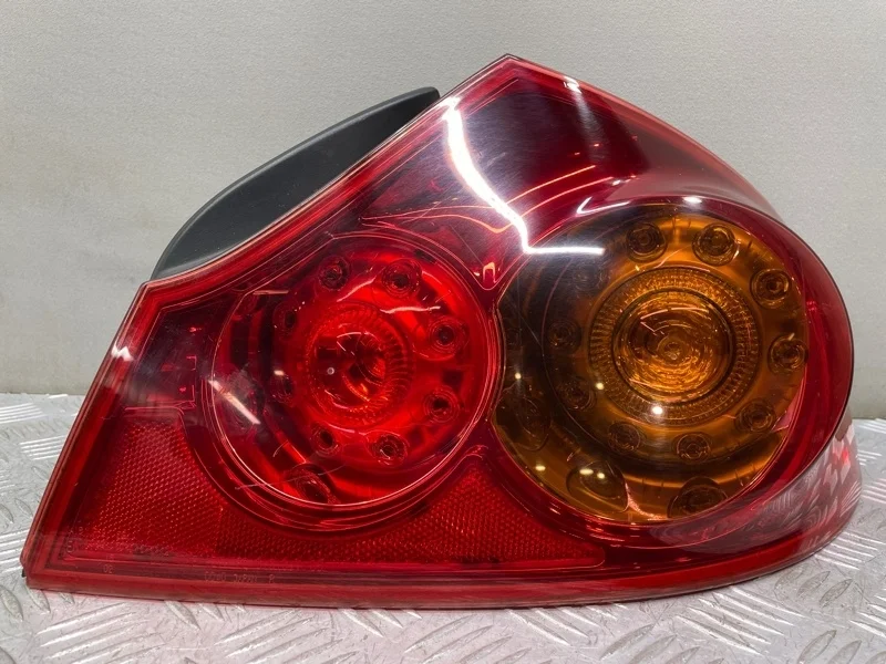 Фонарь Infiniti G V36