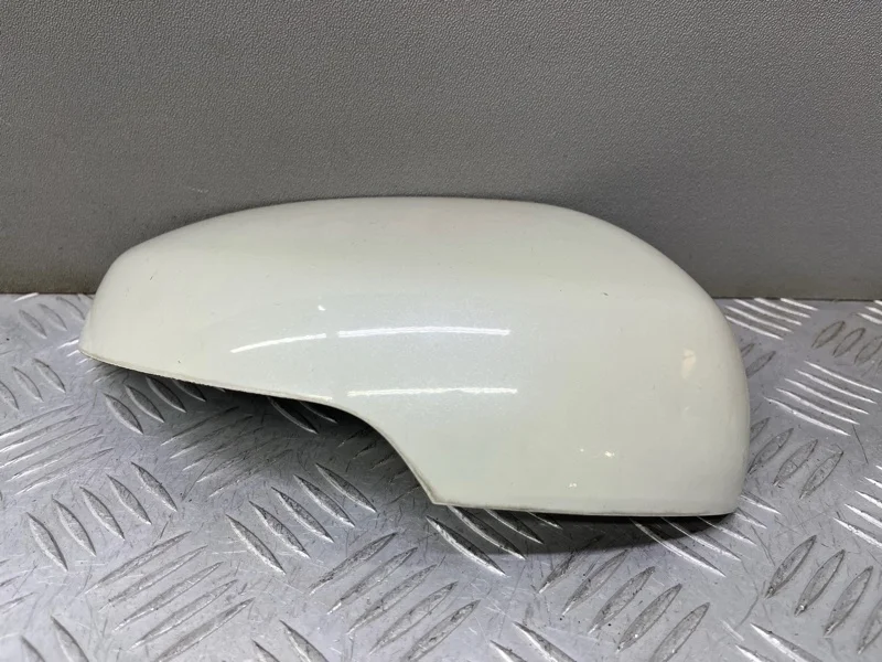 Накладка зеркала Nissan Teana J32