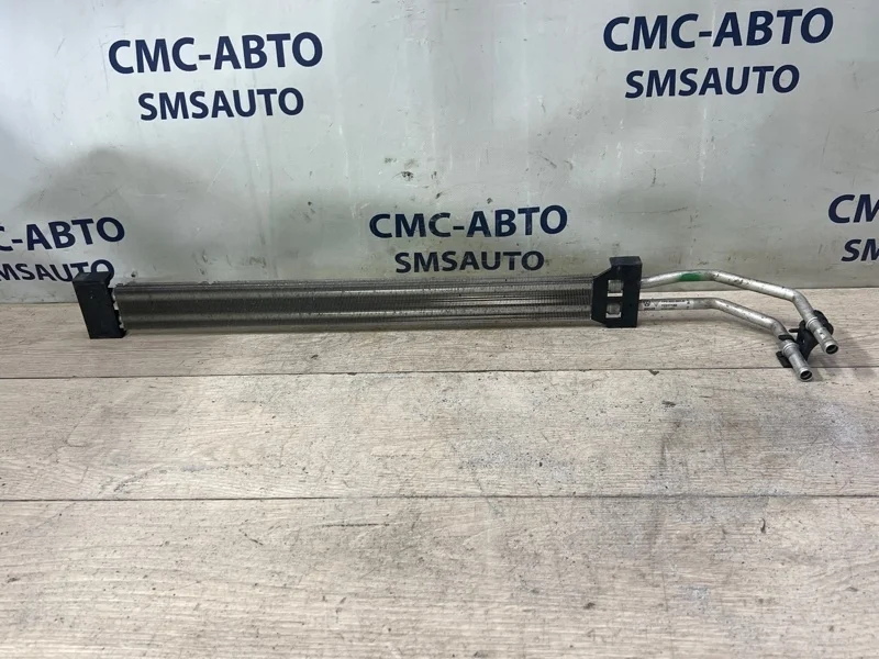 Радиатор дополнительный Volkswagen Touareg 2012 7P5422885A NF CGR