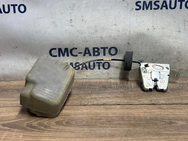 Замок багажника Mercedes-Benz ML 2012 A2047400635 W166 642.826