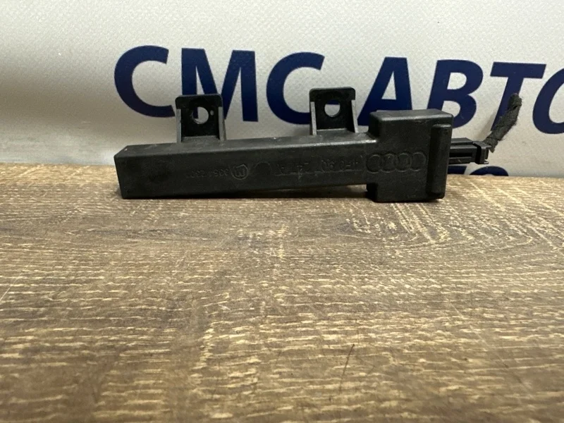 Антенна Audi A6 4F0907247A C6 3.0 CAJ