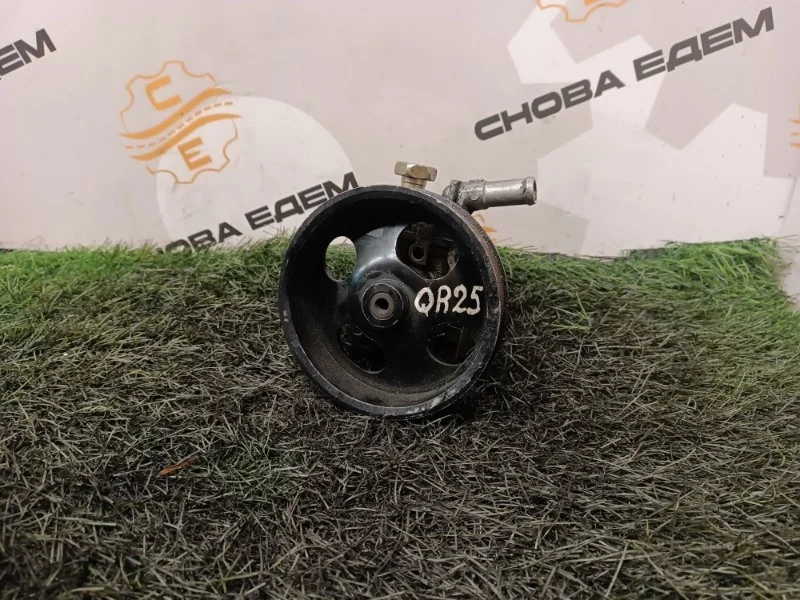 Насос гидроусилителя руля Nissan X-Trail 491108H305 T30 QR20DE 2.0