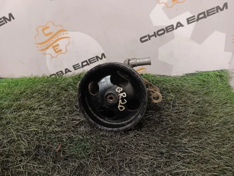 Насос гидроусилителя руля Nissan X-Trail 491108H305 T30 QR20DE 2.0