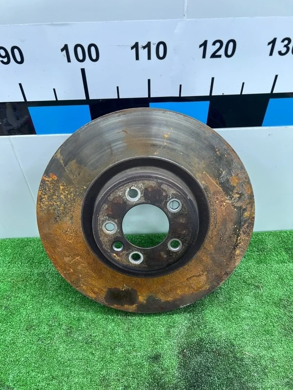 Тормозной диск Land Rover Range Rover Sport LR016176, передний