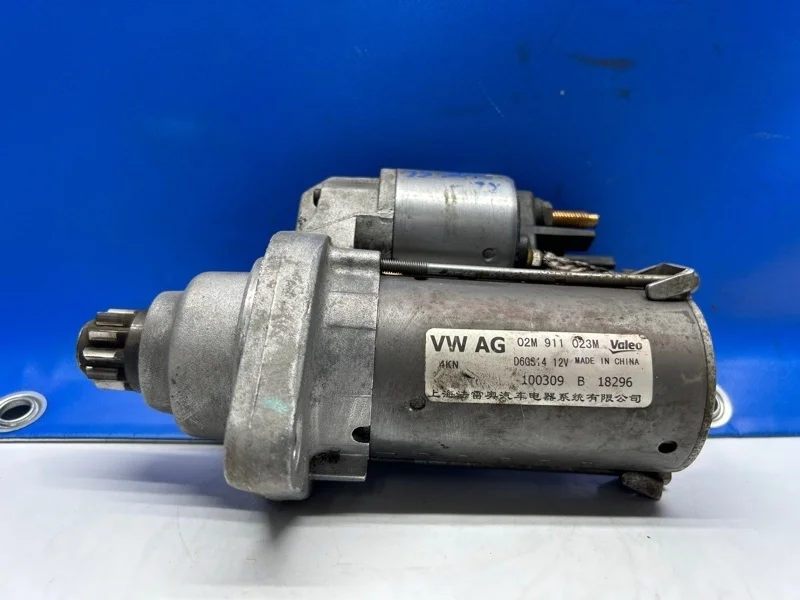 Стартер 02M911023M