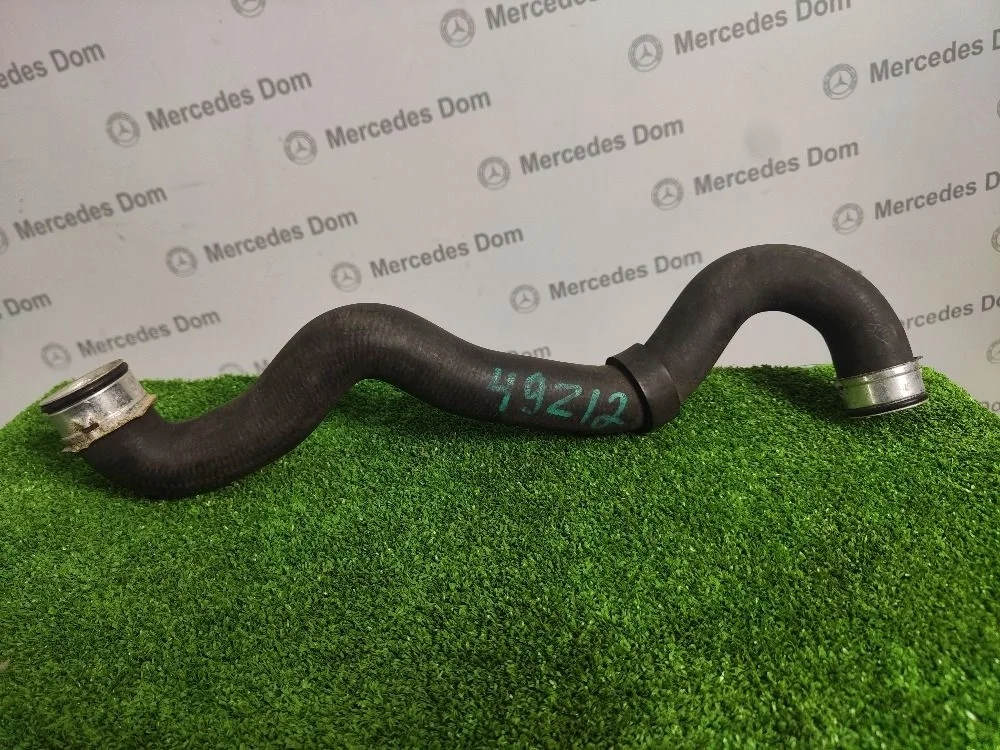 Шланг системы охлаждения Mercedes-Benz C-класс W203/S203/CL203 (2000—2004)