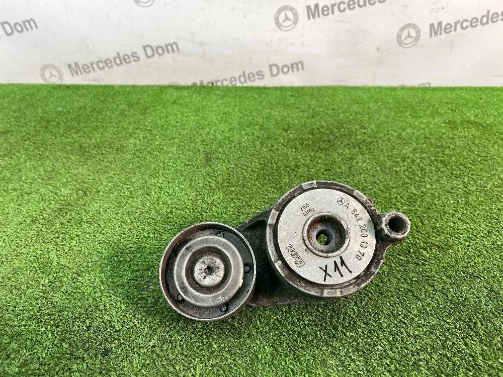 Натяжитель ремня Mercedes-Benz GL-класс X166 (2012—2016)